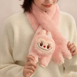 POP MART- Popland Exclusive- Mokoko Warm & Fluffy Holiday Scarf- NIB